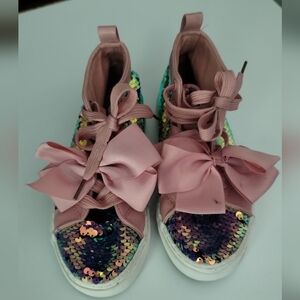 Girls Shoes/ a JoJo Siwa Brand, in good condition.